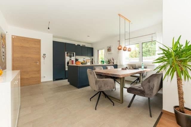 Prenájom domu 155 m², pozemek 267 m², Odelzhausen, Bavorsko Prenájom domu 155 m², pozemek 267 m², Odelzhausen, Bavorsko