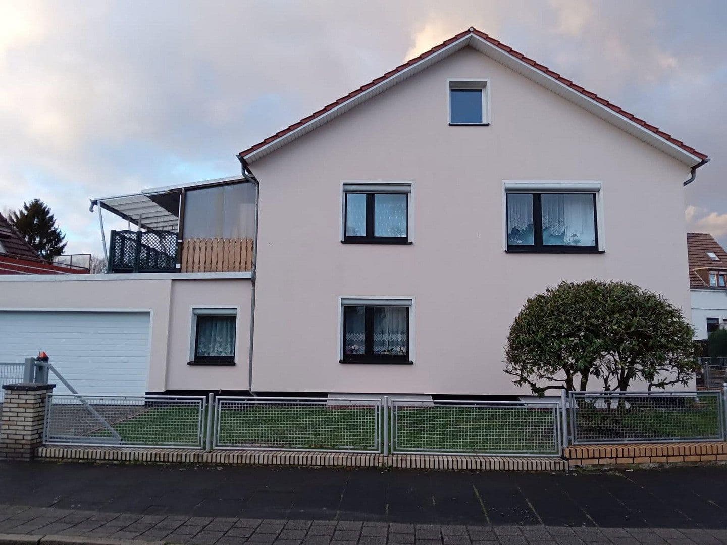 Predaj domu 205 m², pozemek 400 m², Blumenthal, Brémy Predaj domu 205 m², pozemek 400 m², Blumenthal, Brémy