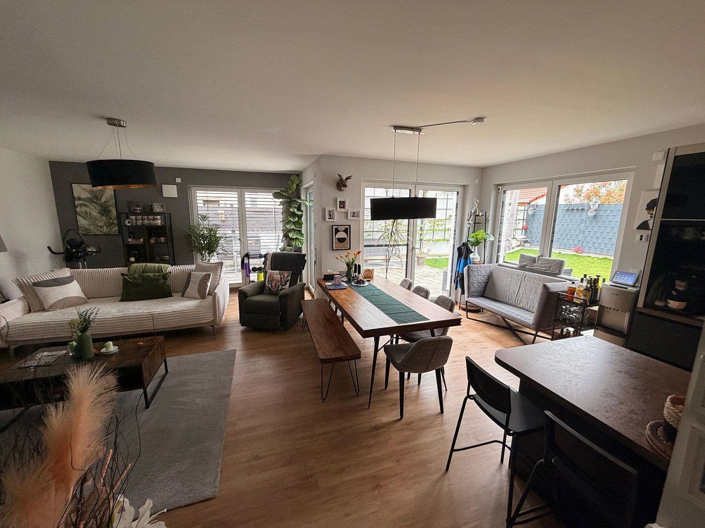 Prenájom domu 190 m², pozemek 311 m², Bruchköbel, Hesensko Prenájom domu 190 m², pozemek 311 m², Bruchköbel, Hesensko