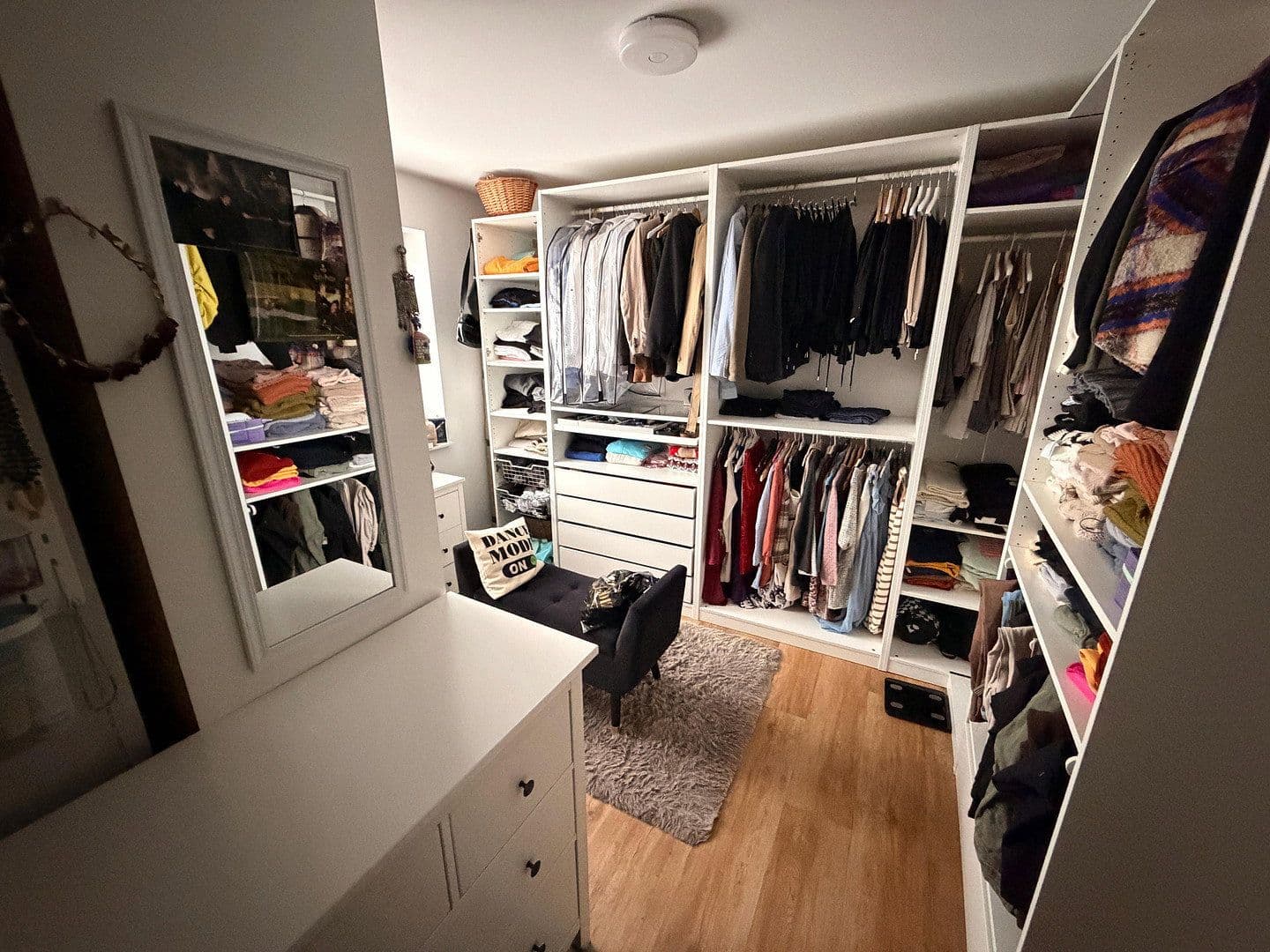 Prenájom domu 190 m², pozemek 311 m², Bruchköbel, Hesensko Prenájom domu 190 m², pozemek 311 m², Bruchköbel, Hesensko