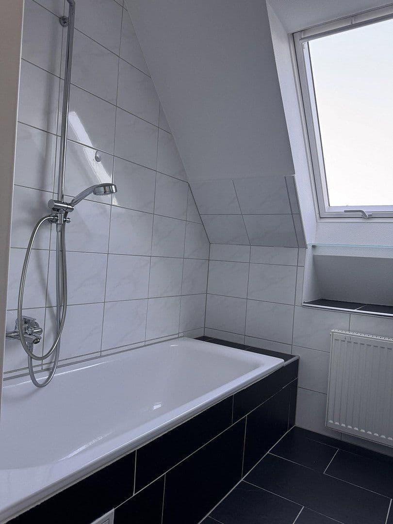 Prenájom bytu 2-izbový 55 m², Laufamholzstrasse 288, Nürnberg, Bavorsko Prenájom bytu 2-izbový 55 m², Laufamholzstrasse 288, Nürnberg, Bavorsko