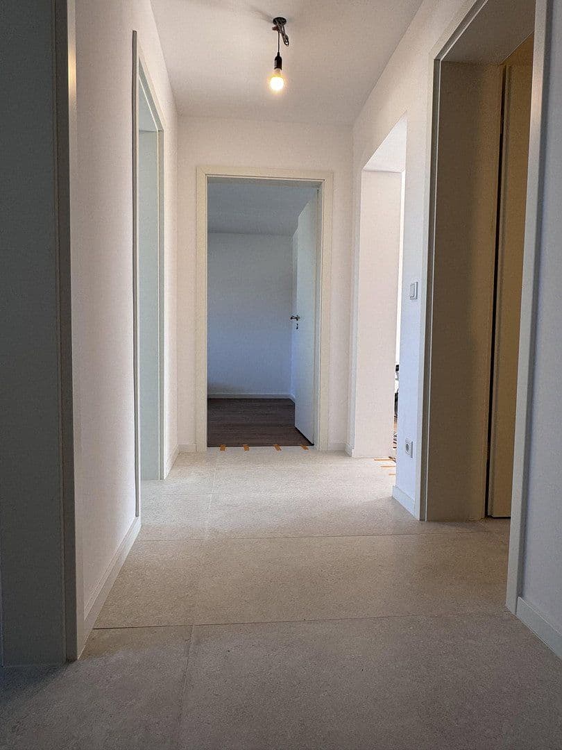 Prenájom bytu 3-izbový 61 m², Rudolf-Breitscheid-Strasse 11b, Stein, Bavorsko Prenájom bytu 3-izbový 61 m², Rudolf-Breitscheid-Strasse 11b, Stein, Bavorsko