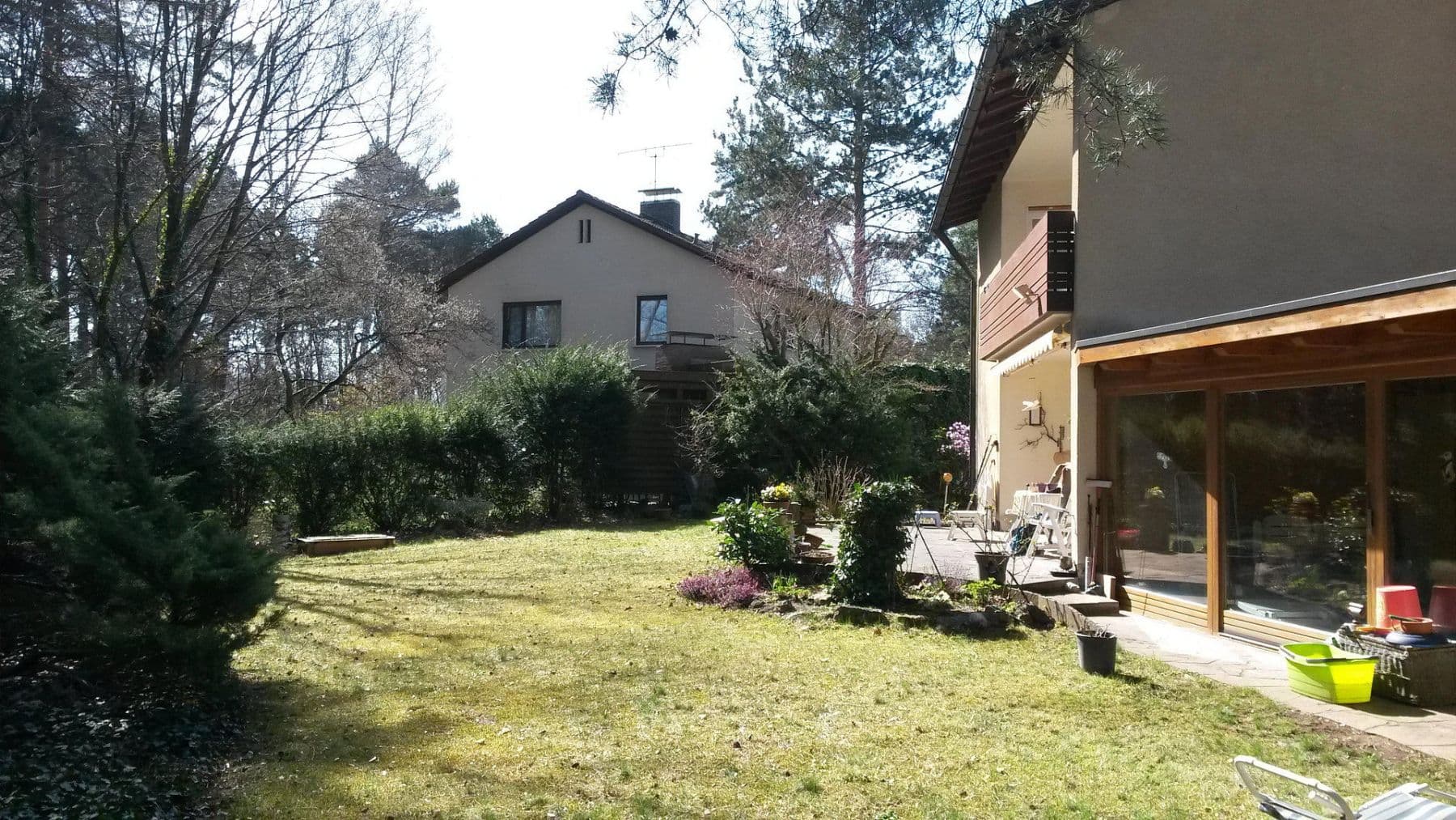 Prenájom domu 135 m², pozemek 720 m², Von-Bezzel Str 24, Erlangen, Bavorsko Prenájom domu 135 m², pozemek 720 m², Von-Bezzel Str 24, Erlangen, Bavorsko