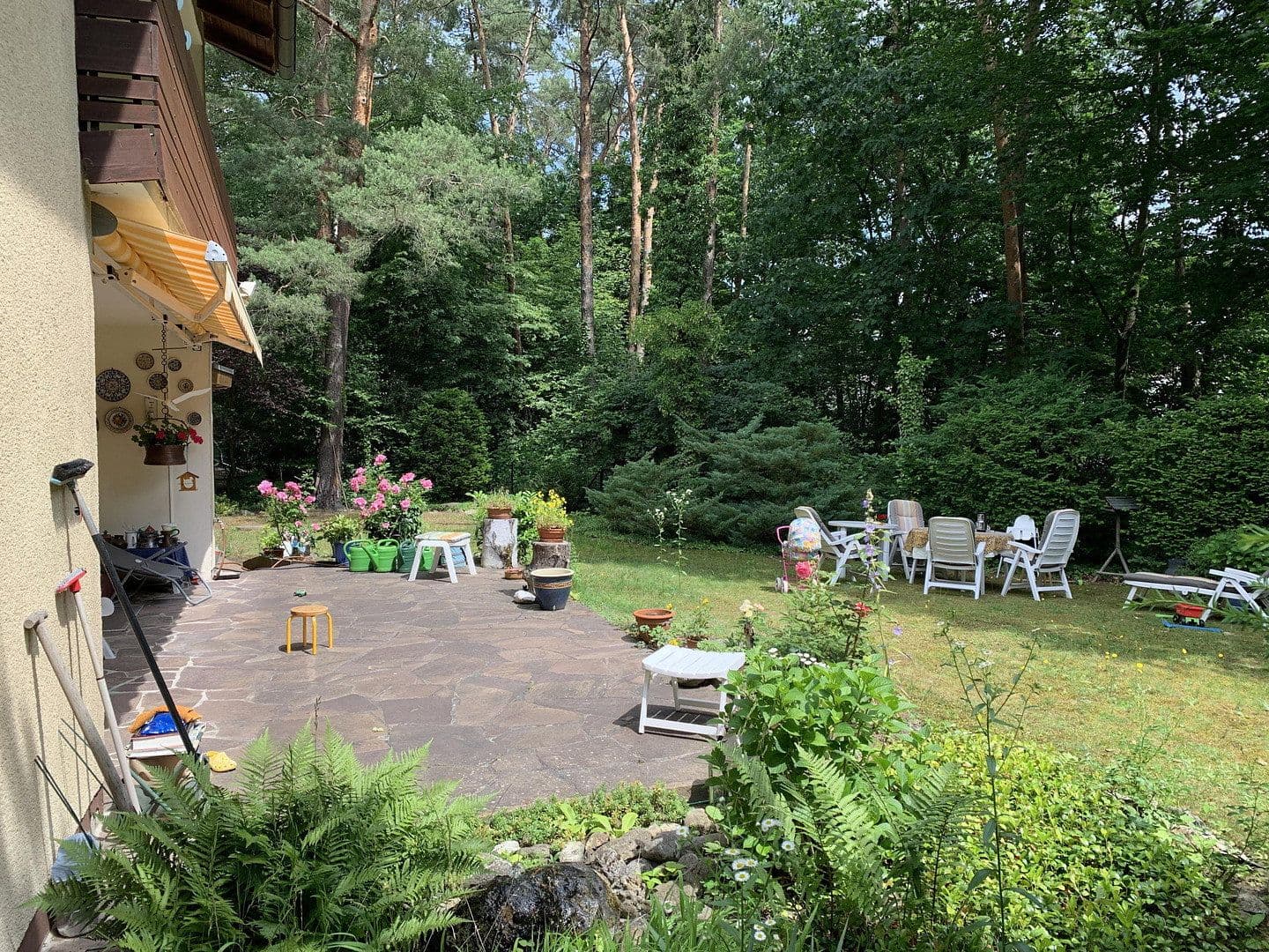 Prenájom domu 135 m², pozemek 720 m², Von-Bezzel Str 24, Erlangen, Bavorsko Prenájom domu 135 m², pozemek 720 m², Von-Bezzel Str 24, Erlangen, Bavorsko