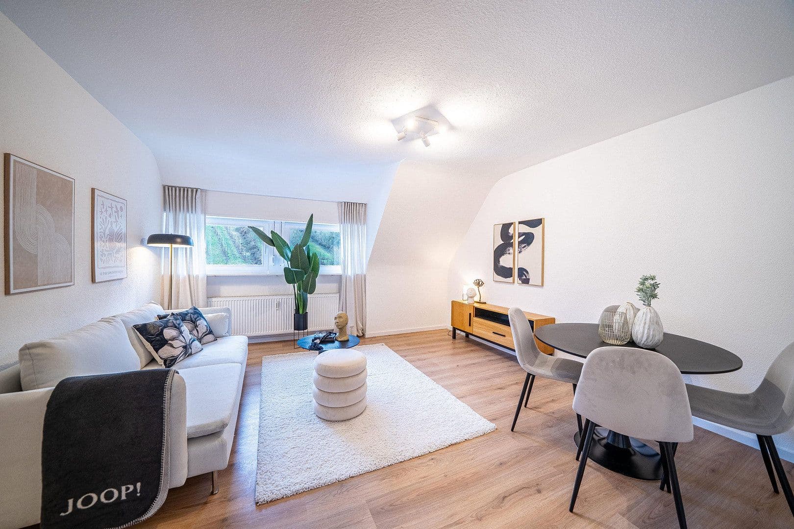 Predaj bytu 3-izbový 62 m², Steinbruchstrasse 30, Stuttgart-Gaisburg, Bádensko-Wurttembersko Predaj bytu 3-izbový 62 m², Steinbruchstrasse 30, Stuttgart-Gaisburg, Bádensko-Wurttembersko