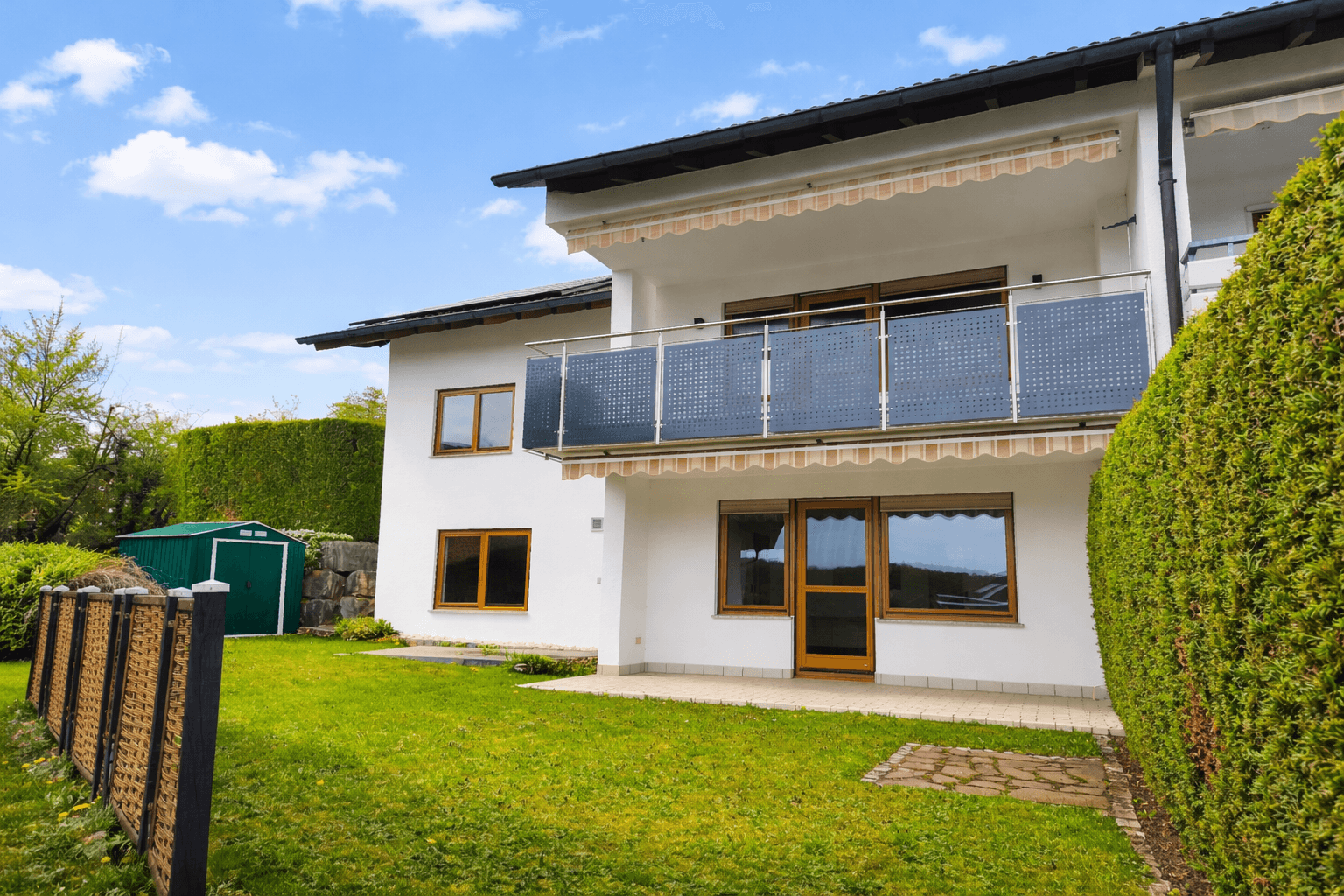 Predaj domu 225 m², pozemek 503 m², Großbottwar, Bádensko-Wurttembersko Predaj domu 225 m², pozemek 503 m², Großbottwar, Bádensko-Wurttembersko