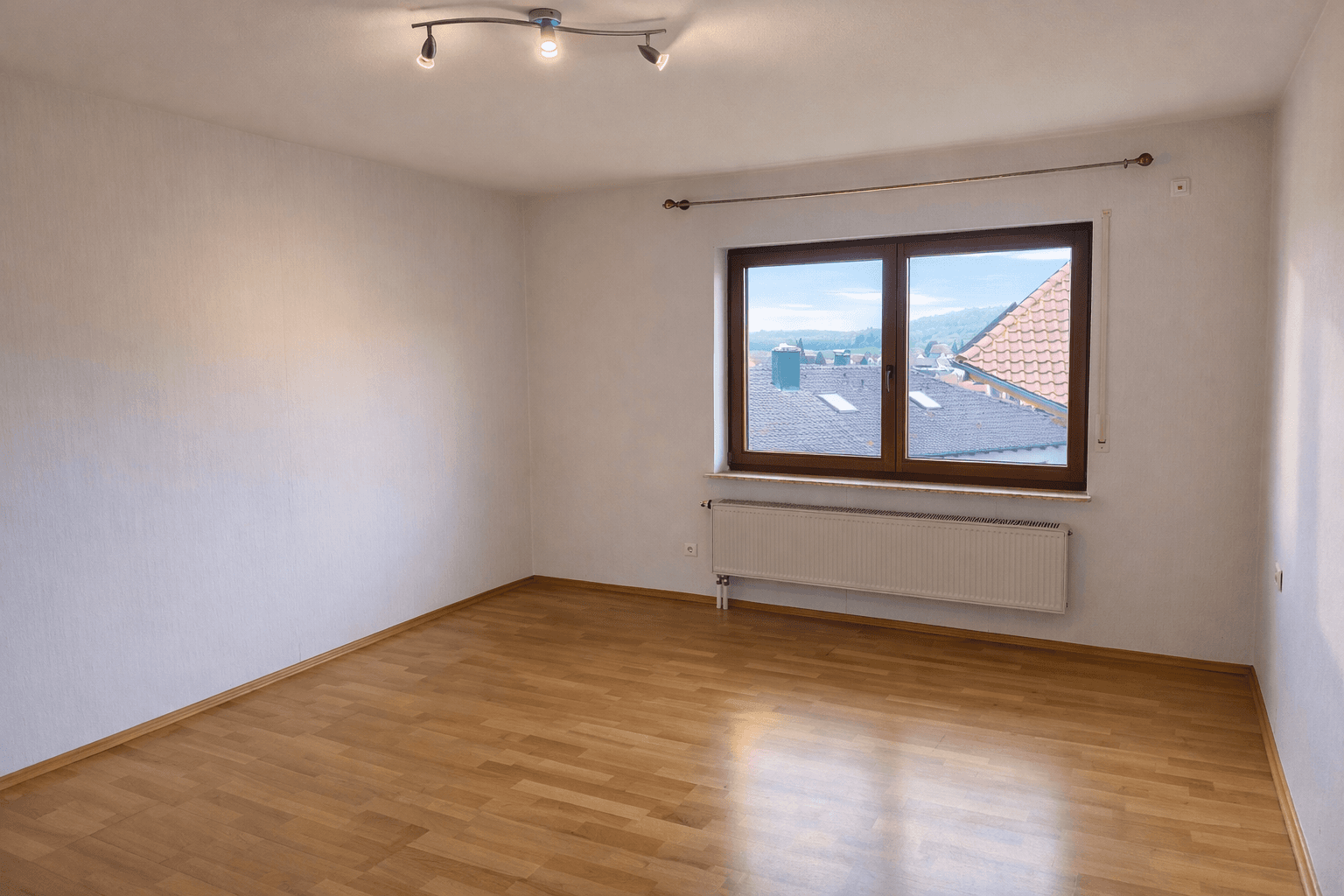Predaj domu 225 m², pozemek 503 m², Großbottwar, Bádensko-Wurttembersko Predaj domu 225 m², pozemek 503 m², Großbottwar, Bádensko-Wurttembersko