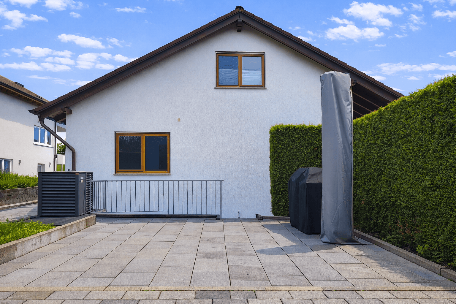 Predaj domu 225 m², pozemek 503 m², Großbottwar, Bádensko-Wurttembersko Predaj domu 225 m², pozemek 503 m², Großbottwar, Bádensko-Wurttembersko