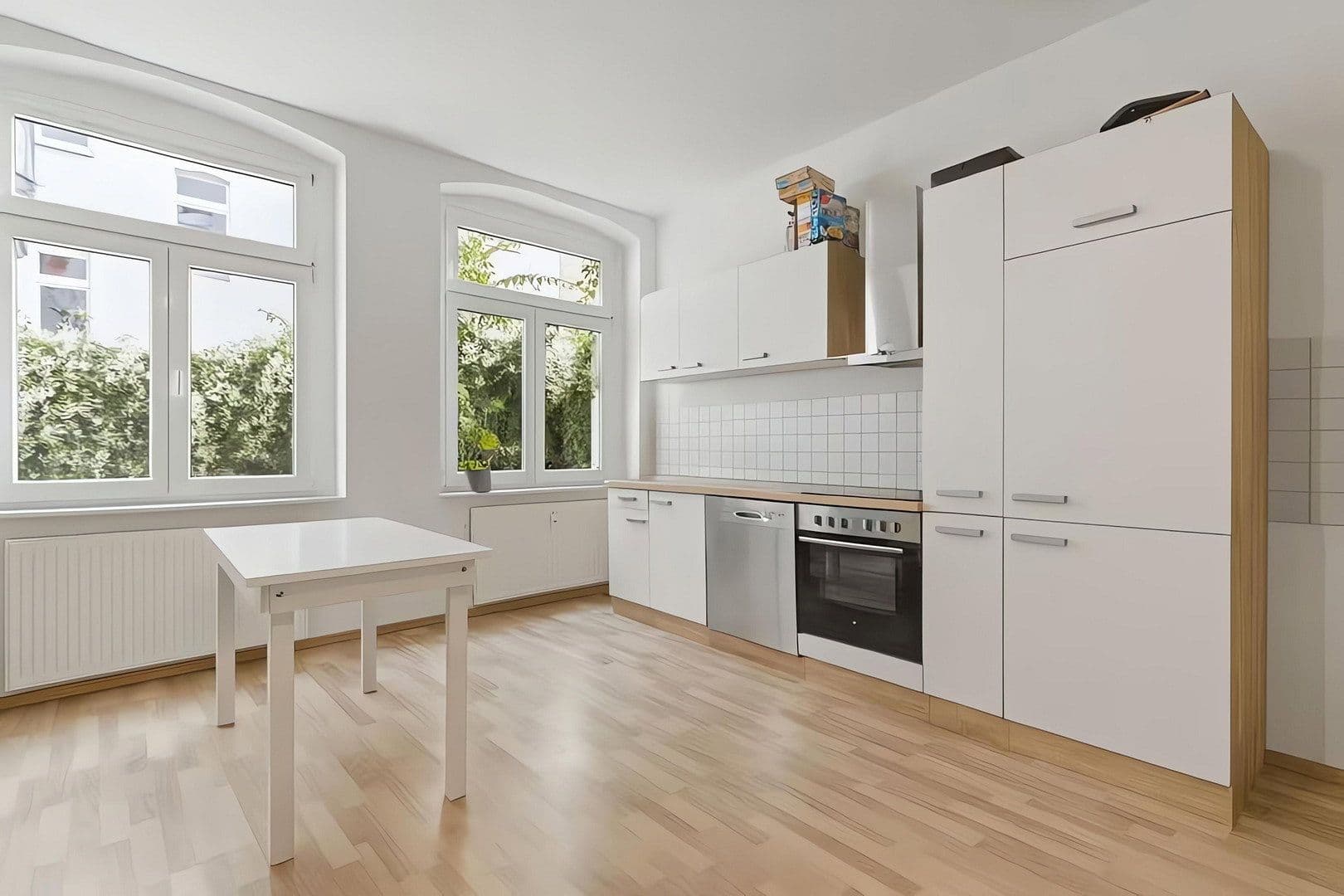 Prenájom bytu 3-izbový 90 m², Melanchthonstr. 42, Halle, Sasko-Anhaltsko Prenájom bytu 3-izbový 90 m², Melanchthonstr. 42, Halle, Sasko-Anhaltsko