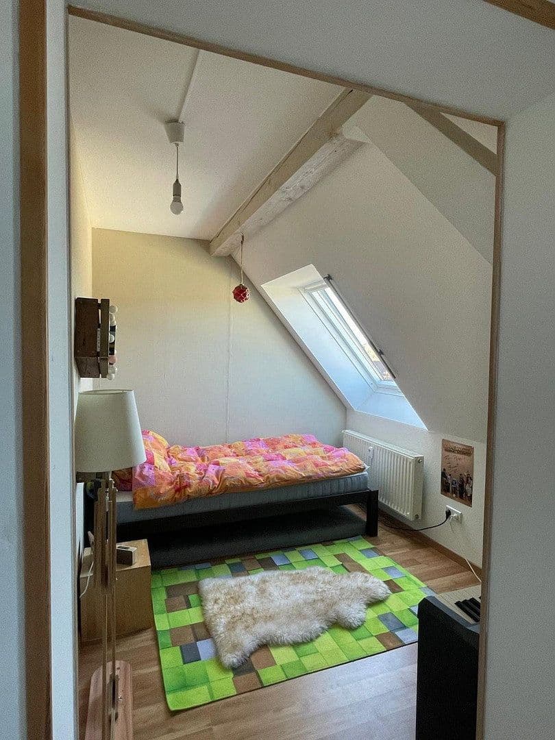 Prenájom bytu 3-izbový 105 m², Markkleeberg, Sasko Prenájom bytu 3-izbový 105 m², Markkleeberg, Sasko