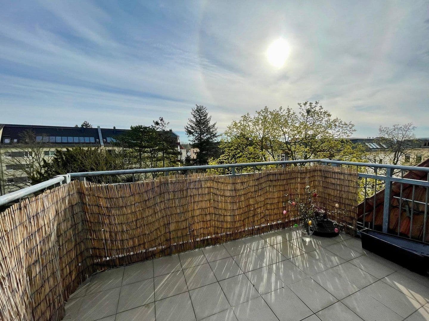 Prenájom bytu 3-izbový 105 m², Markkleeberg, Sasko Prenájom bytu 3-izbový 105 m², Markkleeberg, Sasko