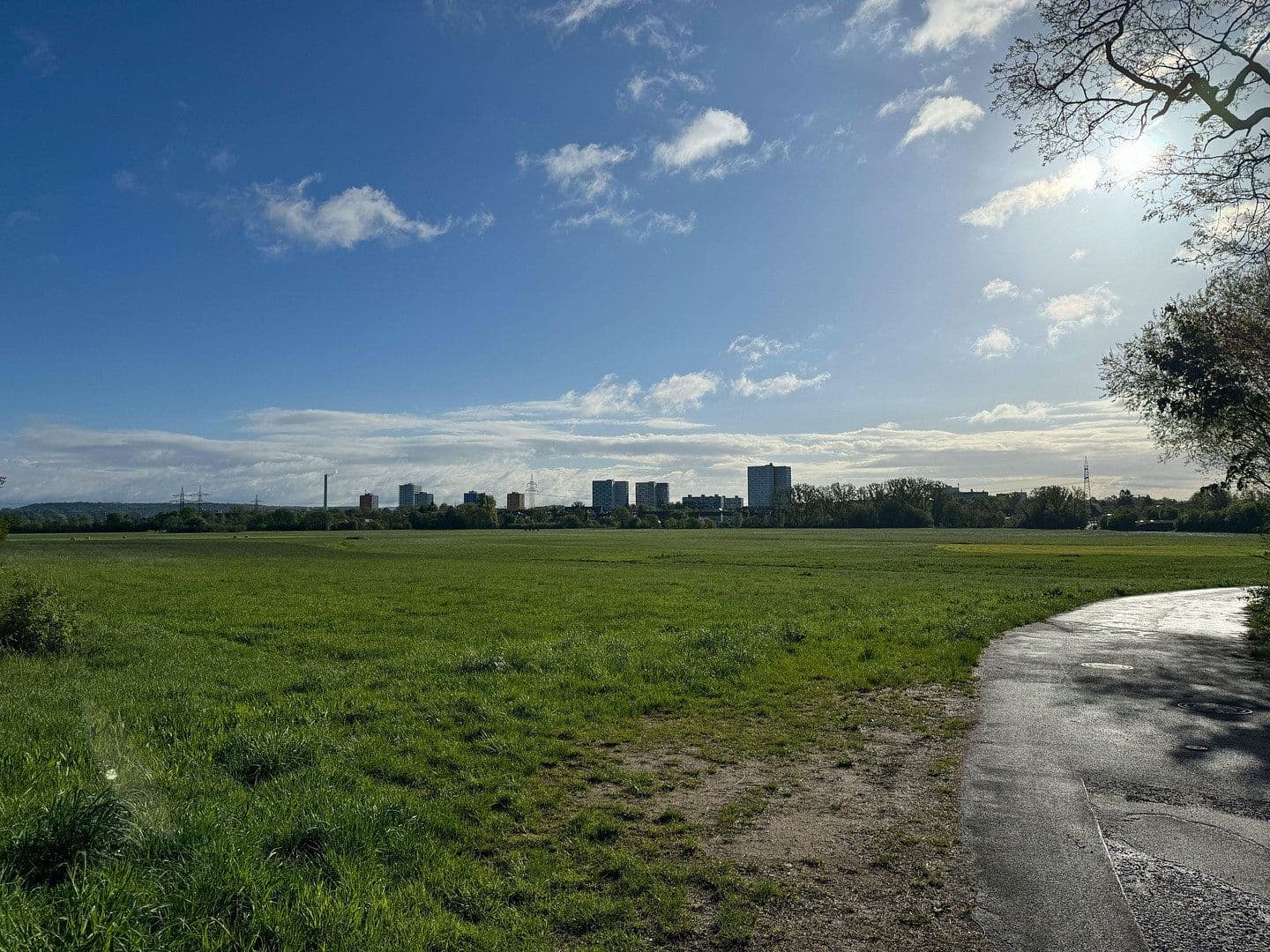 Predaj domu 161 m², pozemek 318 m², Erlangen, Bavorsko Predaj domu 161 m², pozemek 318 m², Erlangen, Bavorsko