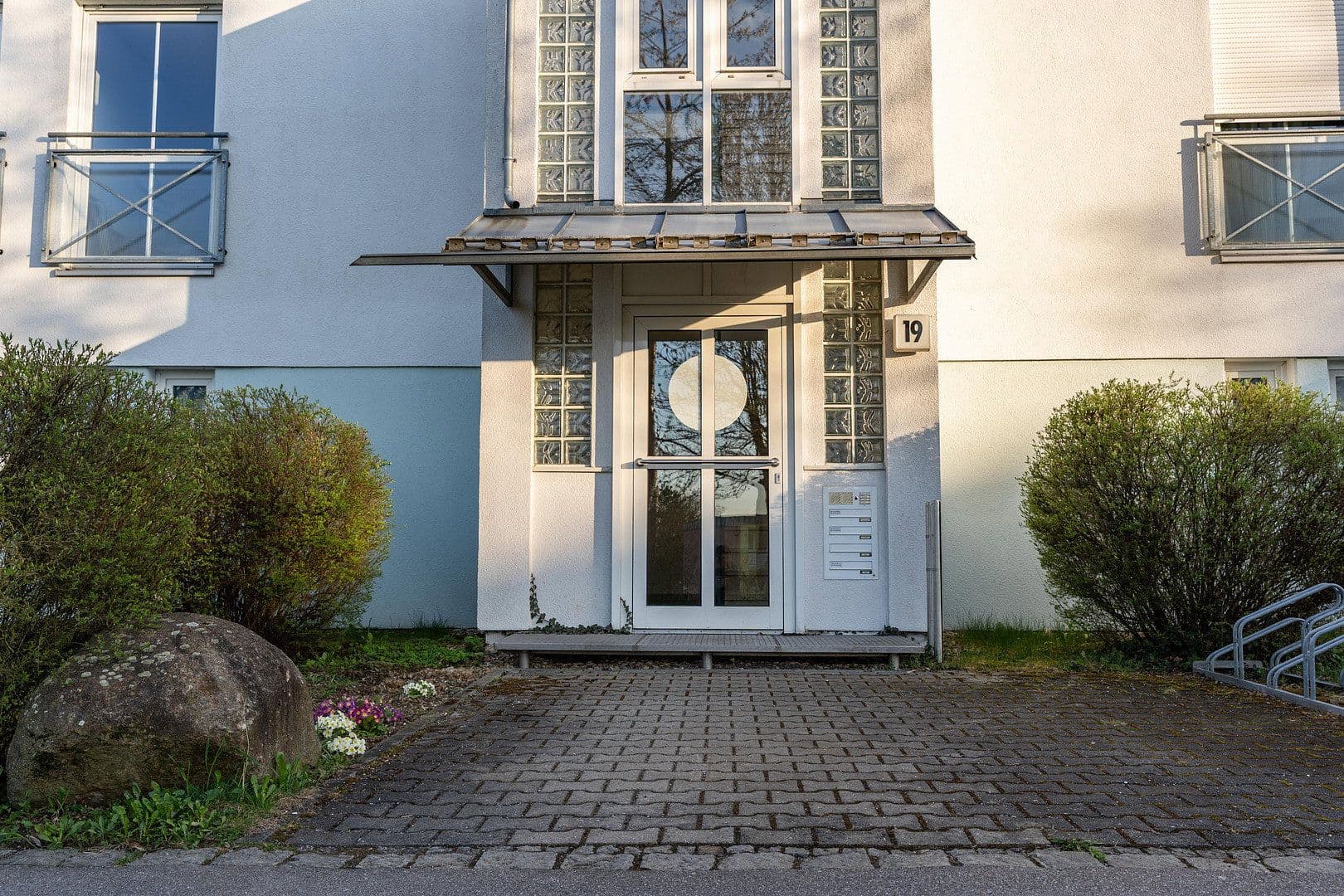 Prenájom bytu 2-izbový 70 m², Regensburg, Bavorsko Prenájom bytu 2-izbový 70 m², Regensburg, Bavorsko