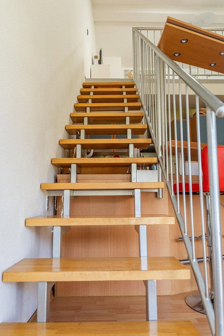 Prenájom bytu 2-izbový 70 m², Regensburg, Bavorsko Prenájom bytu 2-izbový 70 m², Regensburg, Bavorsko