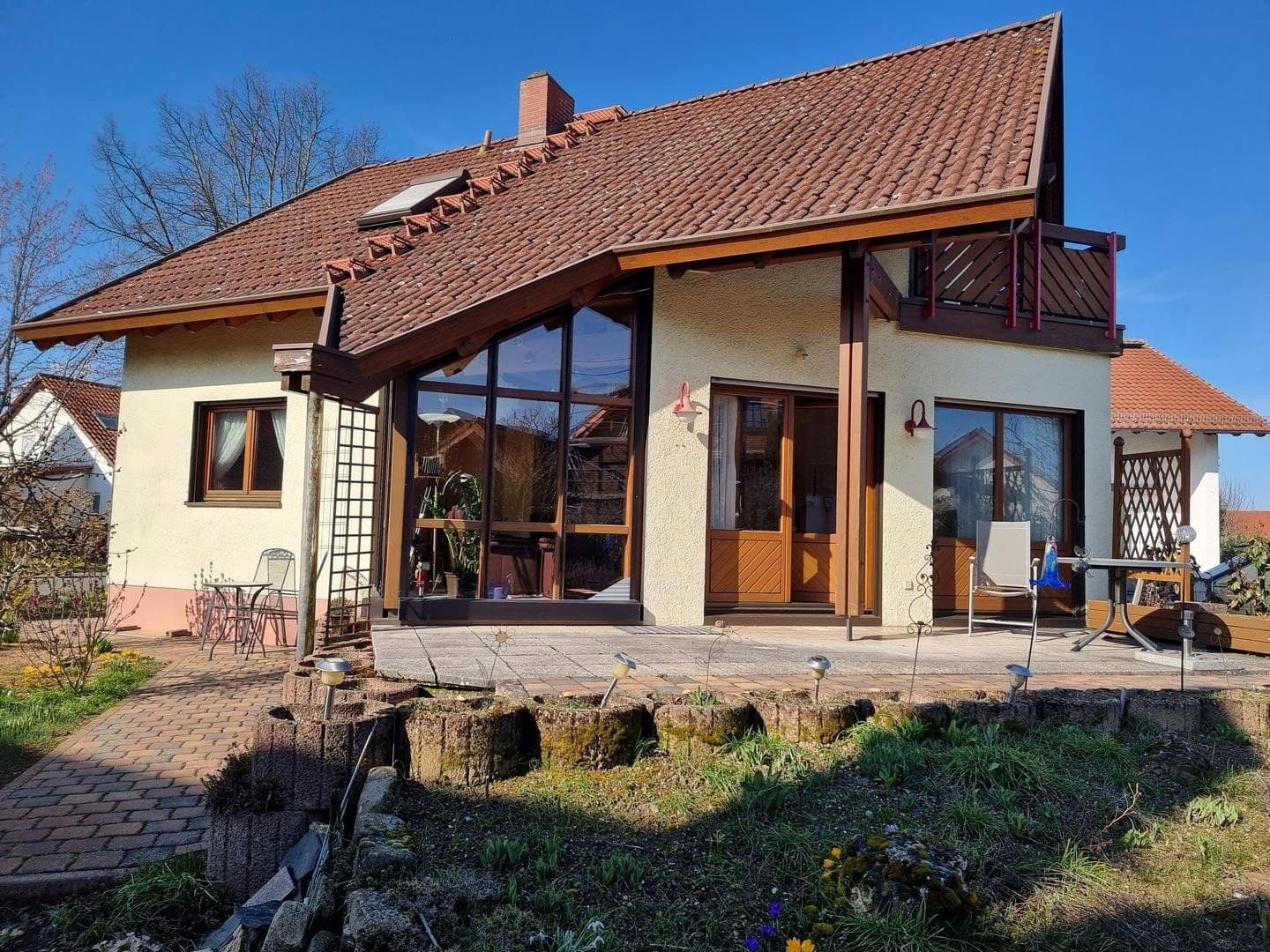Predaj domu 144 m², pozemek 600 m², Göllheim, Porýnie-Falcko Predaj domu 144 m², pozemek 600 m², Göllheim, Porýnie-Falcko