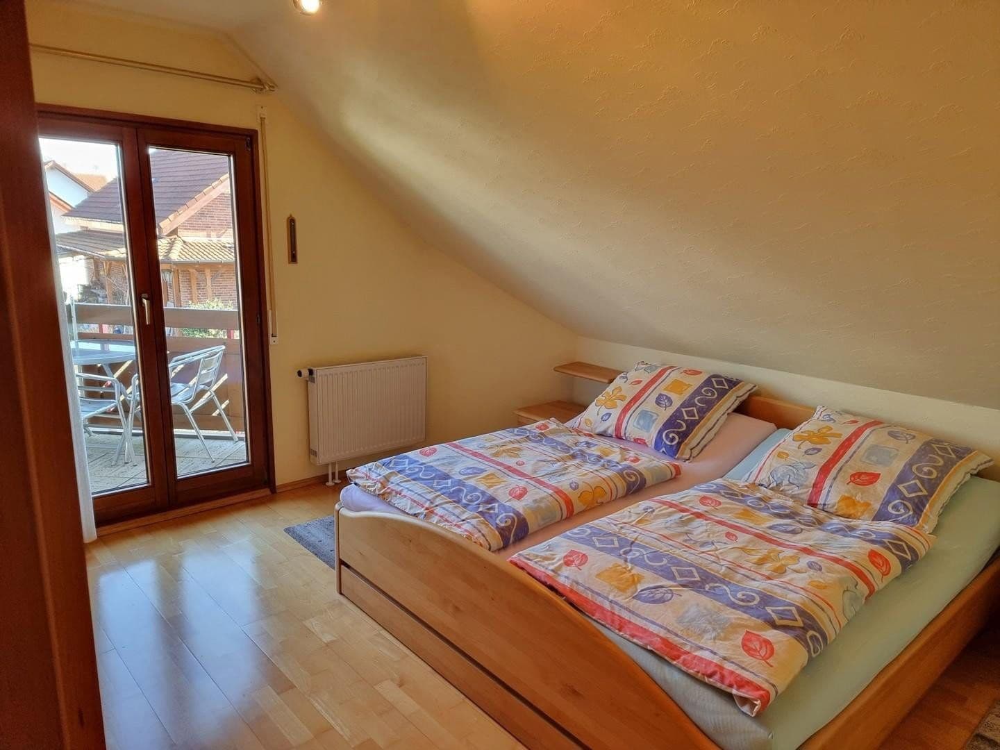 Predaj domu 144 m², pozemek 600 m², Göllheim, Porýnie-Falcko Predaj domu 144 m², pozemek 600 m², Göllheim, Porýnie-Falcko