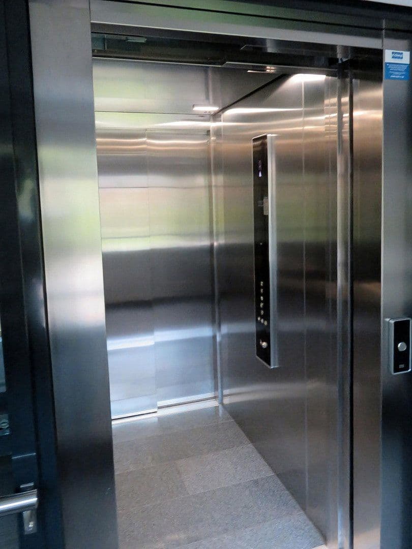 Predaj bytu 4-izbový 129 m², Hamburg, Hamburg Predaj bytu 4-izbový 129 m², Hamburg, Hamburg