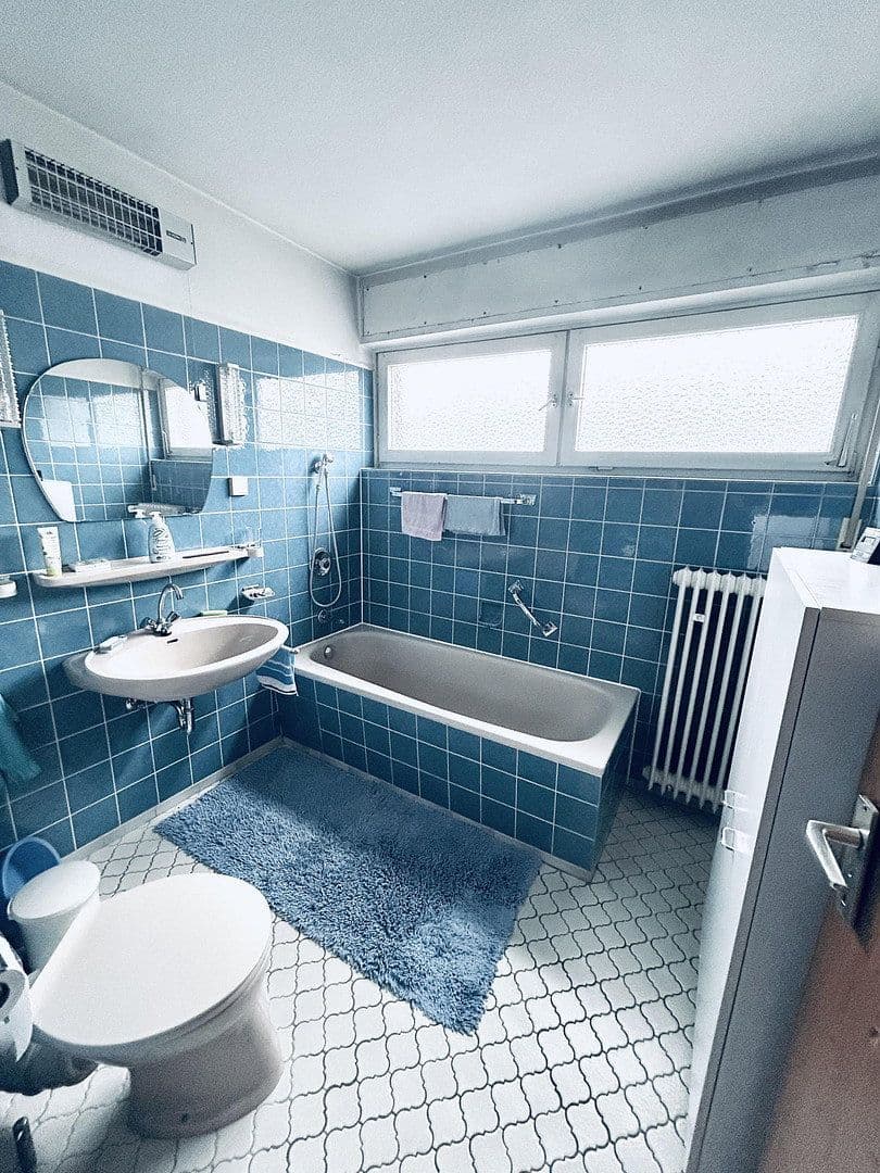 Predaj domu 177 m², pozemek 371 m², Frankfurt, Hesensko Predaj domu 177 m², pozemek 371 m², Frankfurt, Hesensko