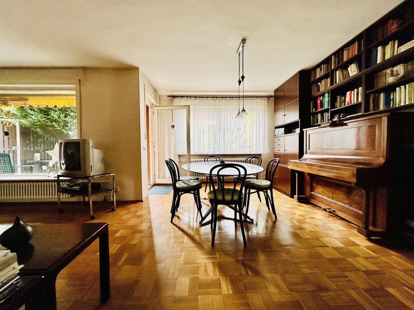 Predaj domu 177 m², pozemek 371 m², Frankfurt, Hesensko Predaj domu 177 m², pozemek 371 m², Frankfurt, Hesensko