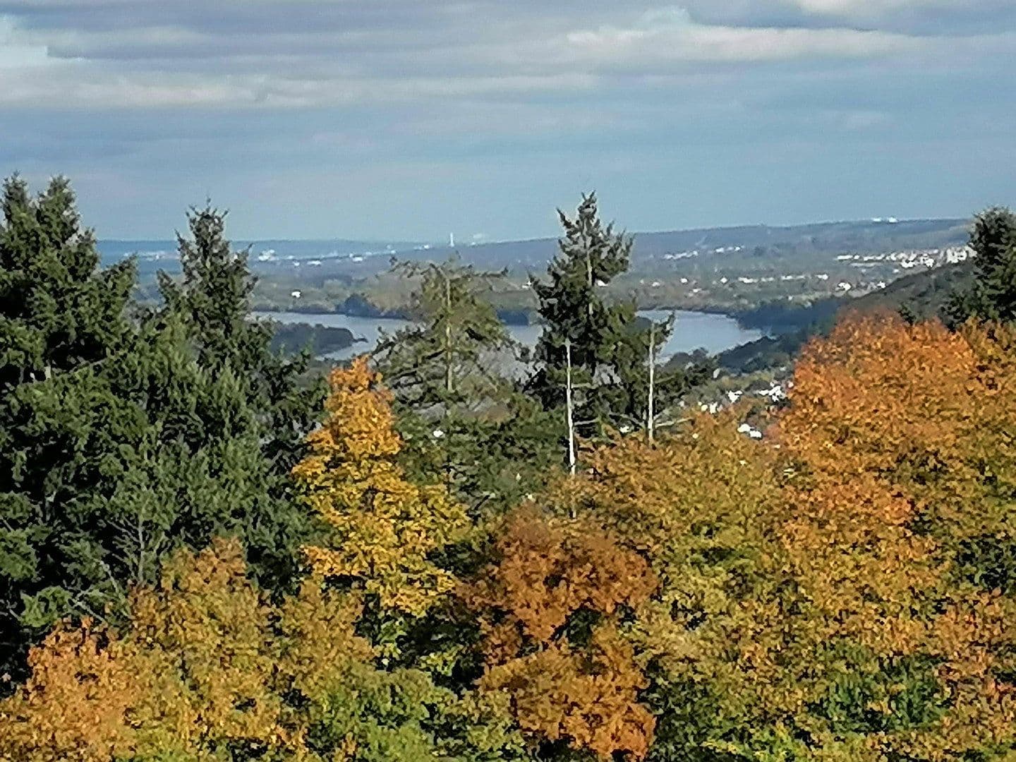 Predaj domu 224 m², pozemek 785 m², Weiler bei Bingen, Porýnie-Falcko Predaj domu 224 m², pozemek 785 m², Weiler bei Bingen, Porýnie-Falcko