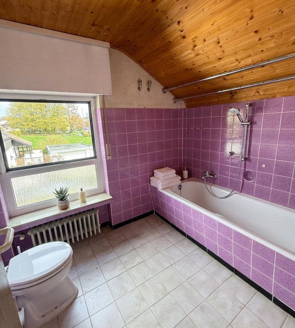 Predaj domu 111 m², pozemek 554 m², Kürten, Severné Porýnie - Westfálsko Predaj domu 111 m², pozemek 554 m², Kürten, Severné Porýnie - Westfálsko