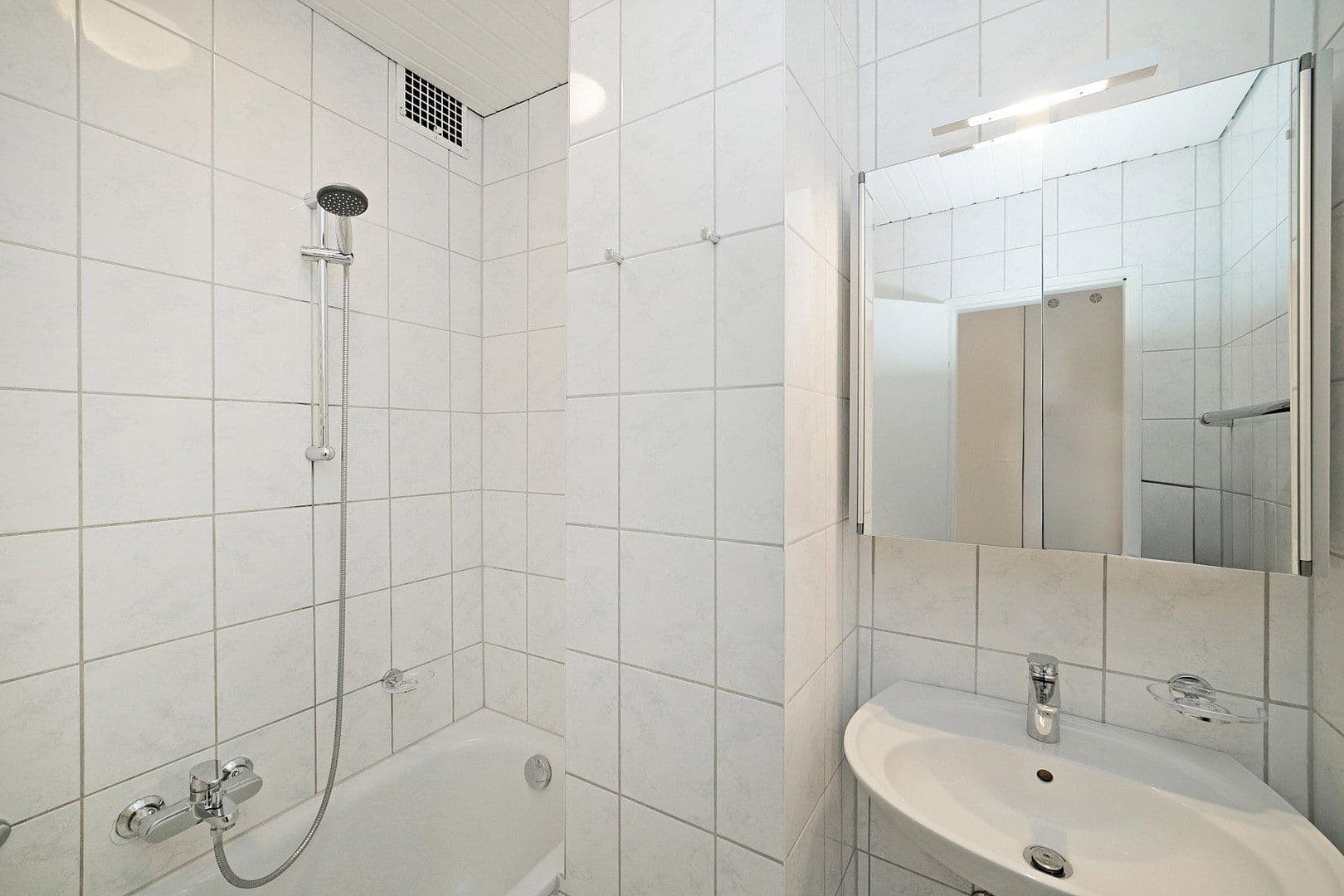 Predaj bytu 3-izbový 95 m², Hedwigstrasse xx, München, Bavorsko Predaj bytu 3-izbový 95 m², Hedwigstrasse xx, München, Bavorsko