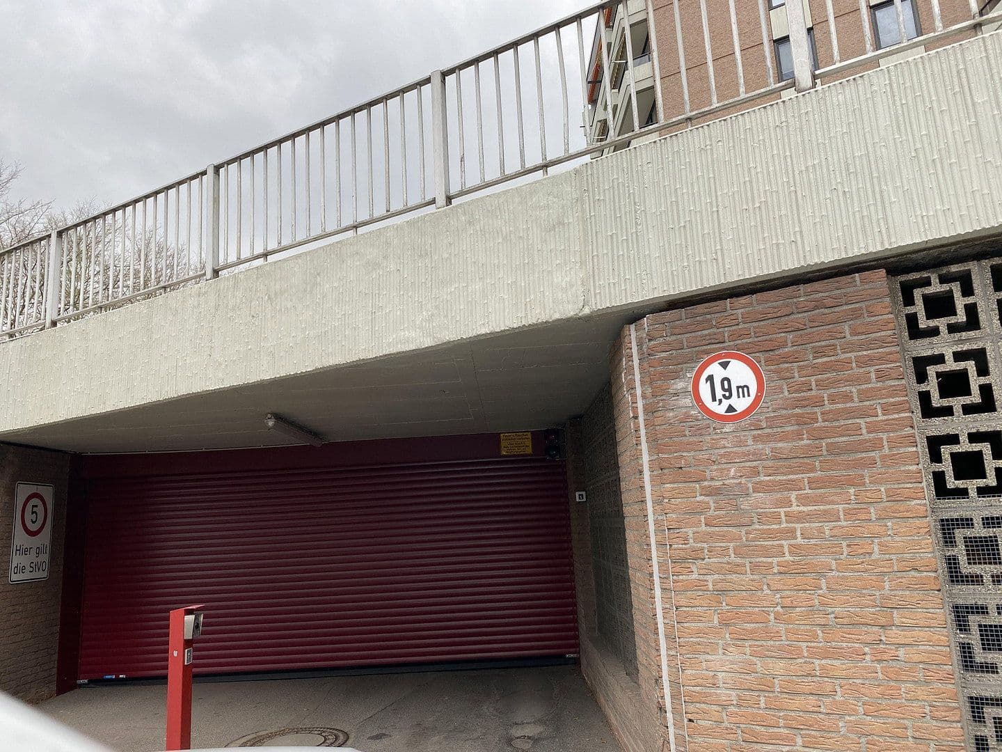 Predaj garáže, Oberstr. 101, Köln, Severné Porýnie - Westfálsko Predaj garáže, Oberstr. 101, Köln, Severné Porýnie - Westfálsko
