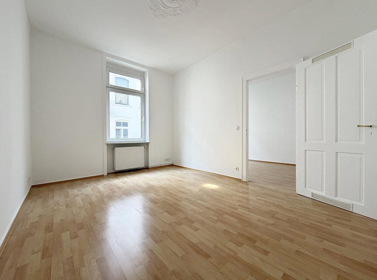 Predaj bytu 2-izbový 45 m², Wiesbaden, Hesensko Predaj bytu 2-izbový 45 m², Wiesbaden, Hesensko