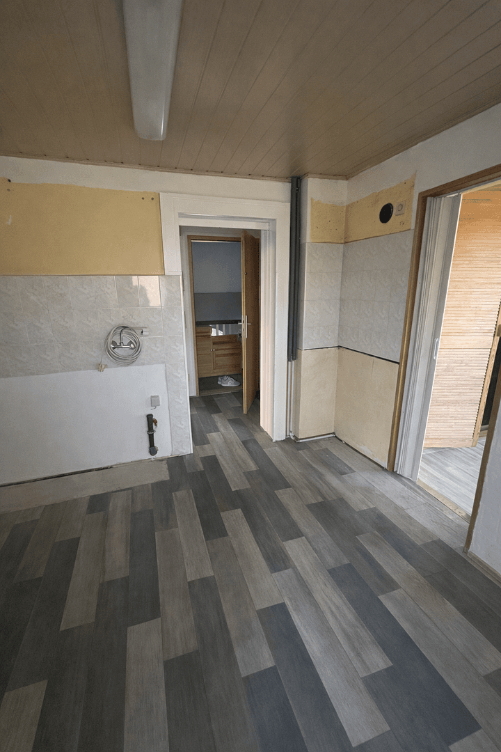 Prenájom bytu 3-izbový 42 m², Teichstraße 28, Sandersdorf-Brehna, Sasko-Anhaltsko Prenájom bytu 3-izbový 42 m², Teichstraße 28, Sandersdorf-Brehna, Sasko-Anhaltsko