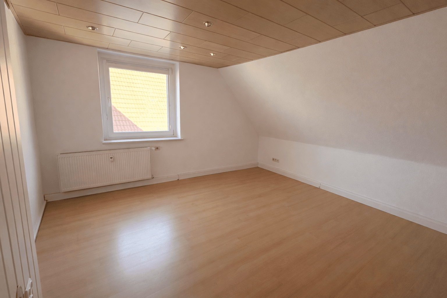 Prenájom bytu 3-izbový 42 m², Teichstraße 28, Sandersdorf-Brehna, Sasko-Anhaltsko Prenájom bytu 3-izbový 42 m², Teichstraße 28, Sandersdorf-Brehna, Sasko-Anhaltsko