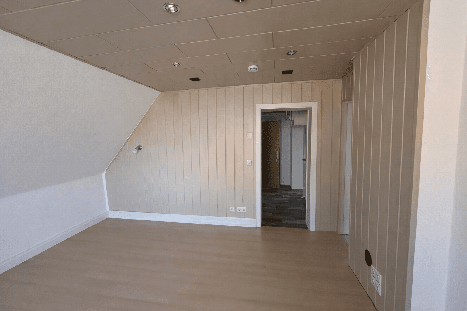 Prenájom bytu 3-izbový 42 m², Teichstraße 28, Sandersdorf-Brehna, Sasko-Anhaltsko Prenájom bytu 3-izbový 42 m², Teichstraße 28, Sandersdorf-Brehna, Sasko-Anhaltsko