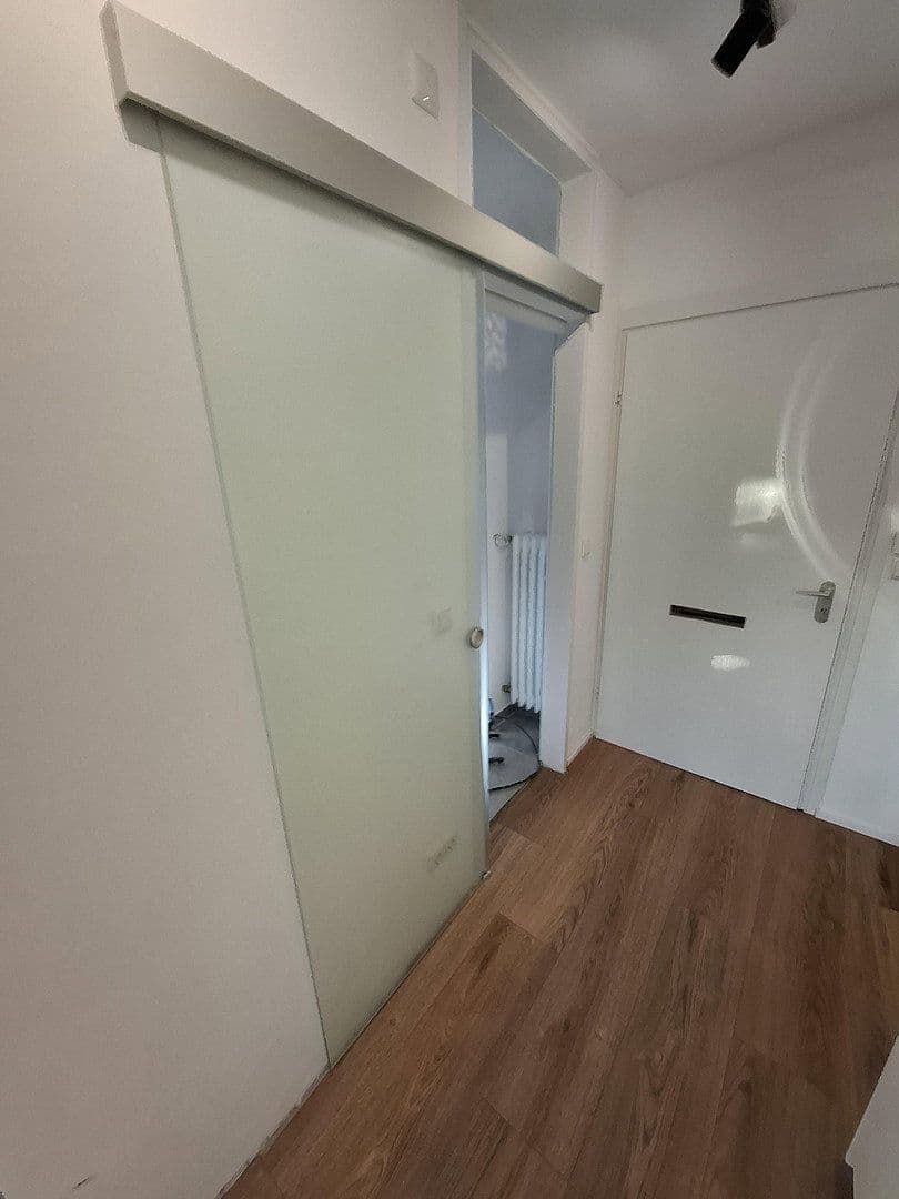 Prenájom bytu 1-izbový 30 m², Jakob-Hagenbucher Straße, München, Bavorsko Prenájom bytu 1-izbový 30 m², Jakob-Hagenbucher Straße, München, Bavorsko