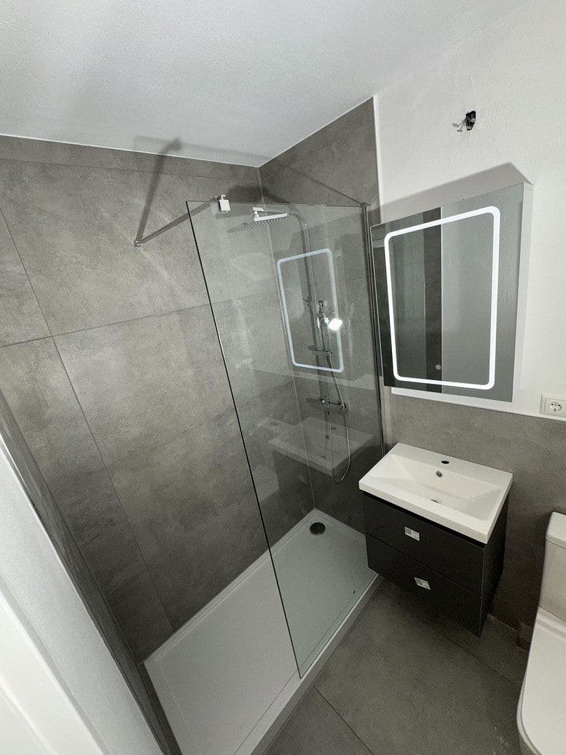 Prenájom bytu 1-izbový 30 m², Jakob-Hagenbucher Straße 4, München, Bavorsko Prenájom bytu 1-izbový 30 m², Jakob-Hagenbucher Straße 4, München, Bavorsko