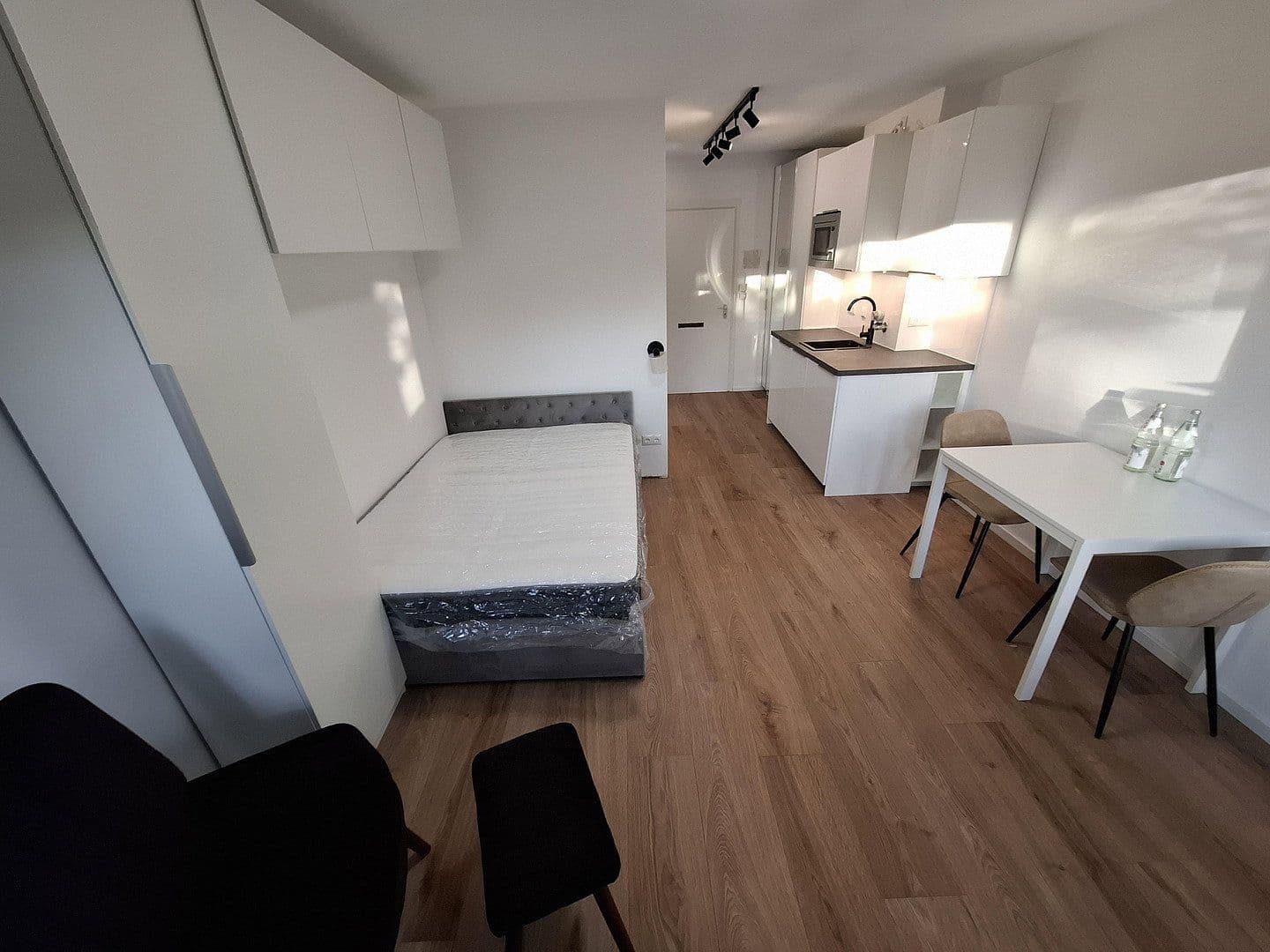 Prenájom bytu 1-izbový 30 m², Jakob-Hagenbucher Straße, München, Bavorsko Prenájom bytu 1-izbový 30 m², Jakob-Hagenbucher Straße, München, Bavorsko