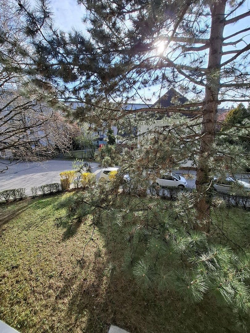 Prenájom bytu 1-izbový 30 m², Jakob-Hagenbucher Straße, München, Bavorsko Prenájom bytu 1-izbový 30 m², Jakob-Hagenbucher Straße, München, Bavorsko