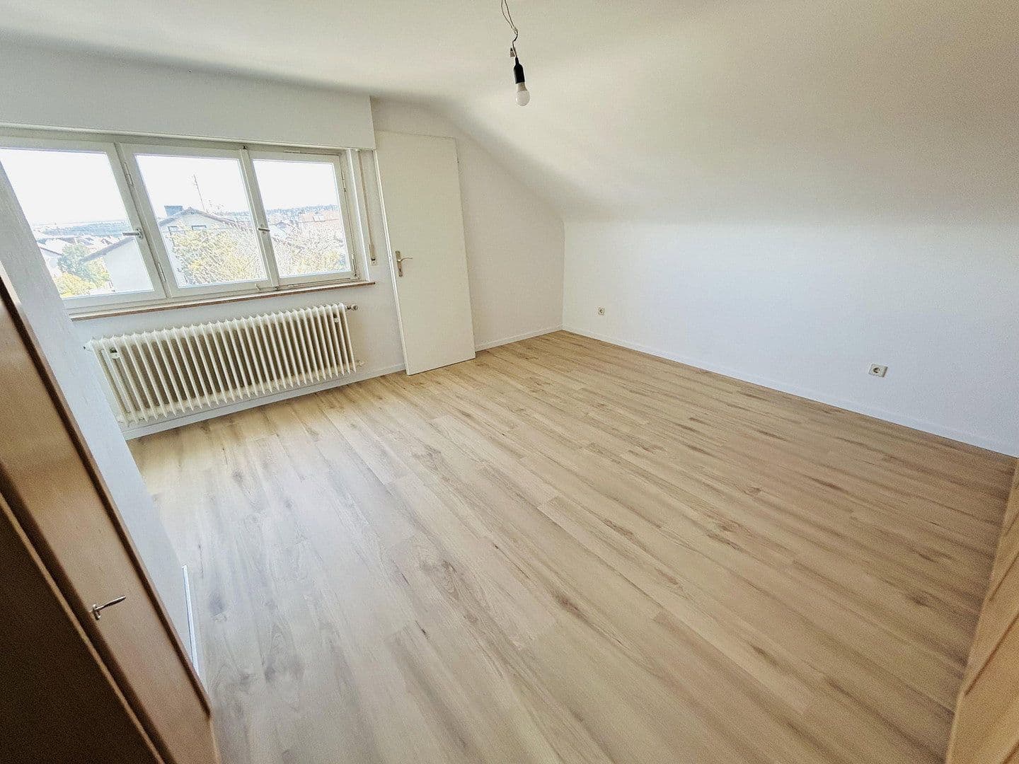 Prenájom bytu 2-izbový 55 m², Lärchenstr. 31, Birkenfeld, Bádensko-Wurttembersko Prenájom bytu 2-izbový 55 m², Lärchenstr. 31, Birkenfeld, Bádensko-Wurttembersko
