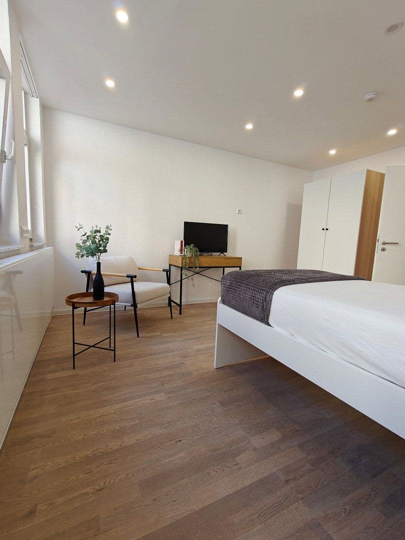 Prenájom bytu 32 m², Kaiserslautern, Porýnie-Falcko Prenájom bytu 32 m², Kaiserslautern, Porýnie-Falcko