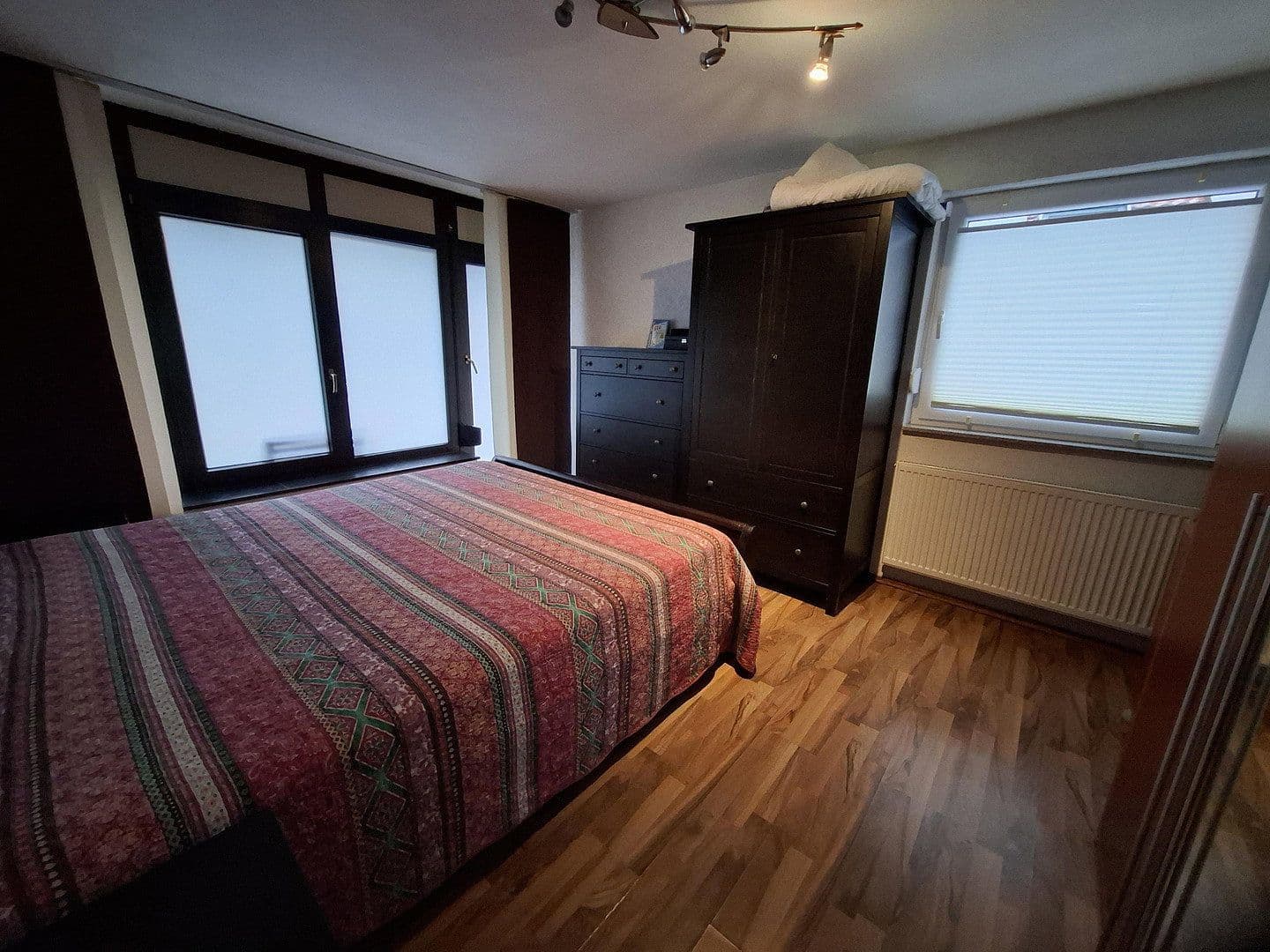 Predaj domu 163 m², pozemek 522 m², Wernau (Neckar), Bádensko-Wurttembersko Predaj domu 163 m², pozemek 522 m², Wernau (Neckar), Bádensko-Wurttembersko