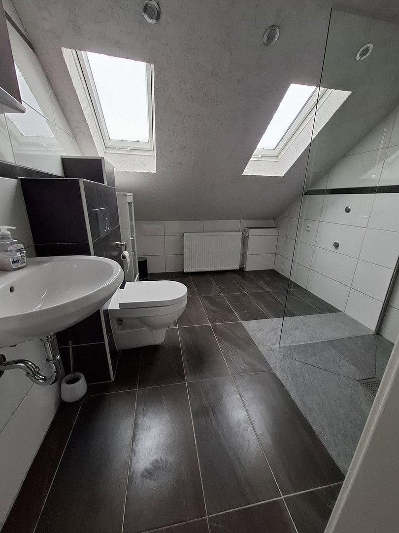 Predaj domu 163 m², pozemek 522 m², Wernau (Neckar), Bádensko-Wurttembersko Predaj domu 163 m², pozemek 522 m², Wernau (Neckar), Bádensko-Wurttembersko