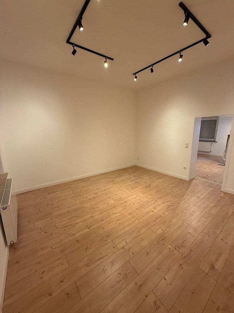 Prenájom bytu 2-izbový 73 m², Viersener Straße 72, Mönchengladbach, Severné Porýnie - Westfálsko Prenájom bytu 2-izbový 73 m², Viersener Straße 72, Mönchengladbach, Severné Porýnie - Westfálsko