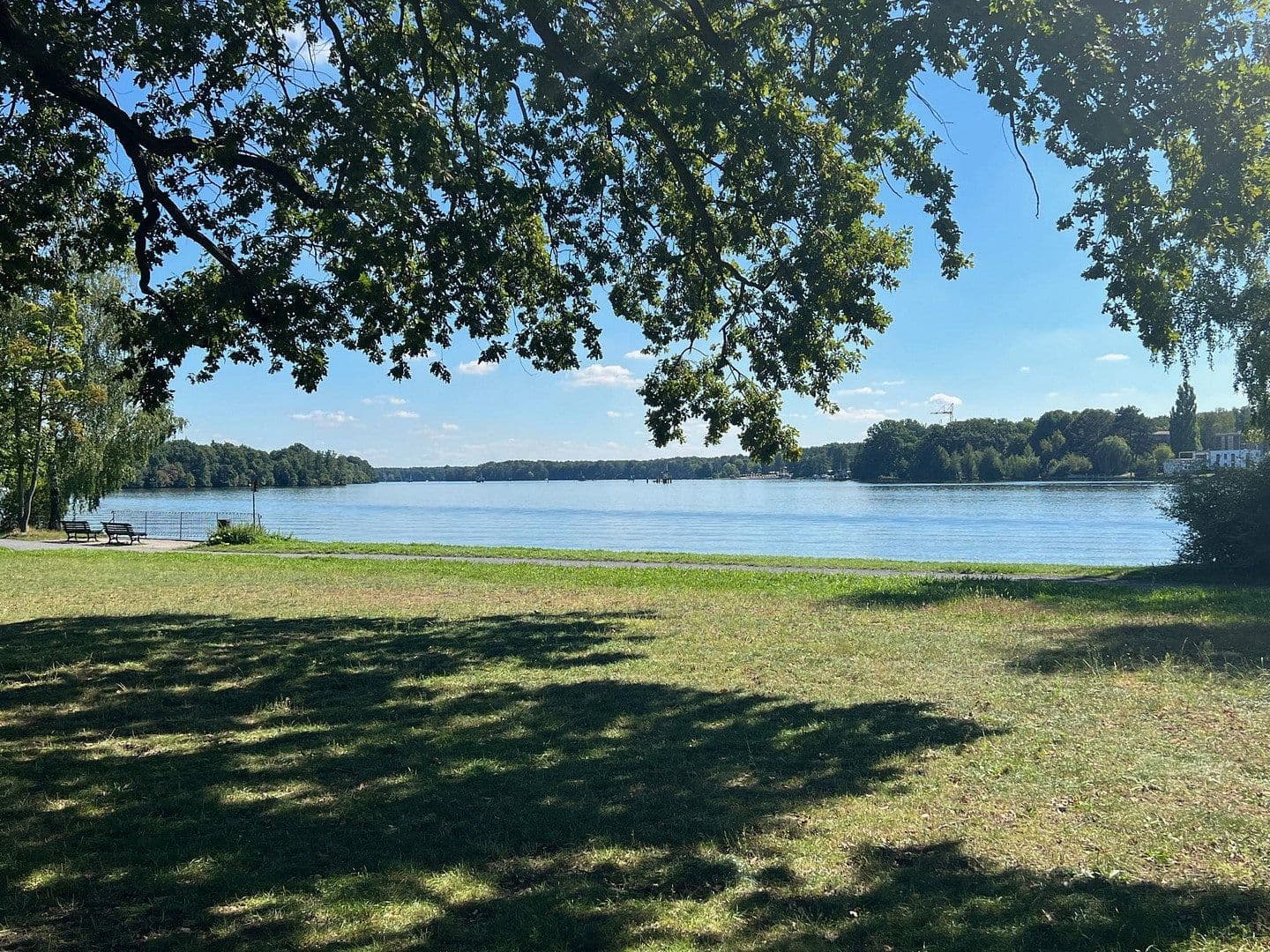 Prenájom bytu 3-izbový 95 m², Ostendorfstraße 37, Berlin, Berlín Prenájom bytu 3-izbový 95 m², Ostendorfstraße 37, Berlin, Berlín