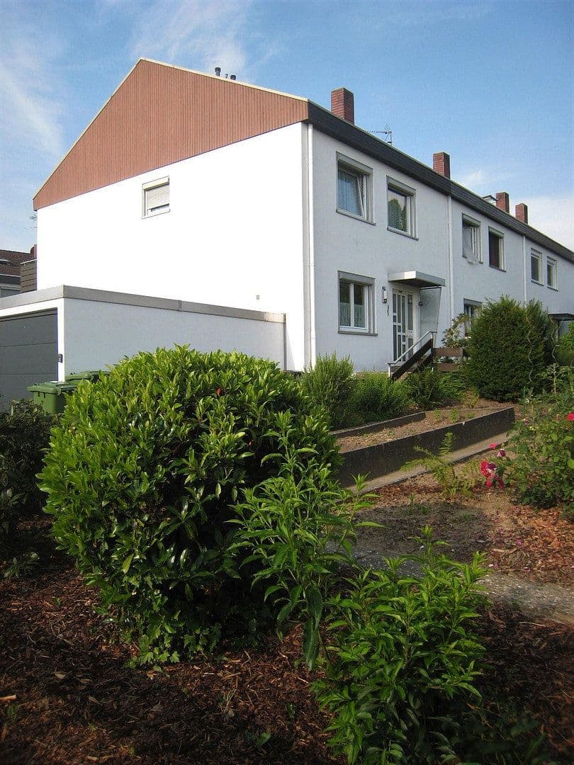 Predaj domu 136 m², pozemek 451 m², Eberdingen, Bádensko-Wurttembersko Predaj domu 136 m², pozemek 451 m², Eberdingen, Bádensko-Wurttembersko