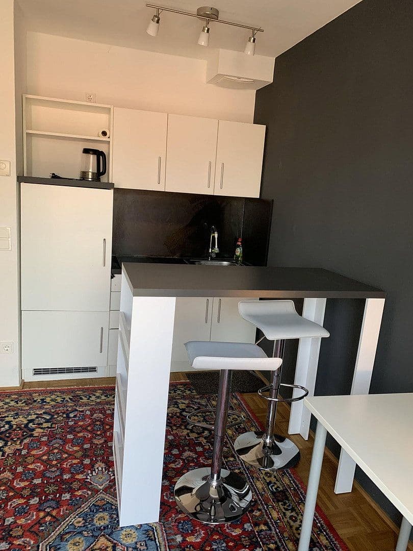 Prenájom bytu 1-izbový 25 m², Pfälzer Str. 1h, Köln, Severné Porýnie - Westfálsko Prenájom bytu 1-izbový 25 m², Pfälzer Str. 1h, Köln, Severné Porýnie - Westfálsko