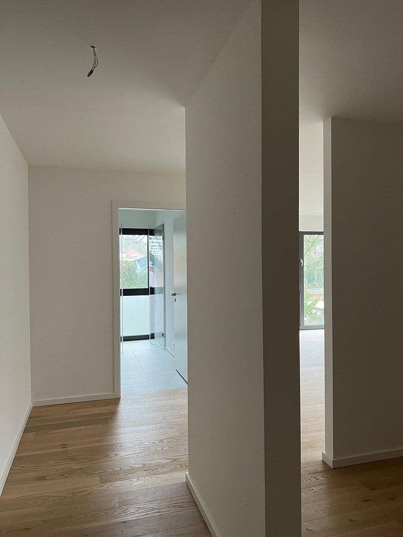 Prenájom bytu 2-izbový 59 m², Ostendorfstraße 37, Berlin, Berlín Prenájom bytu 2-izbový 59 m², Ostendorfstraße 37, Berlin, Berlín