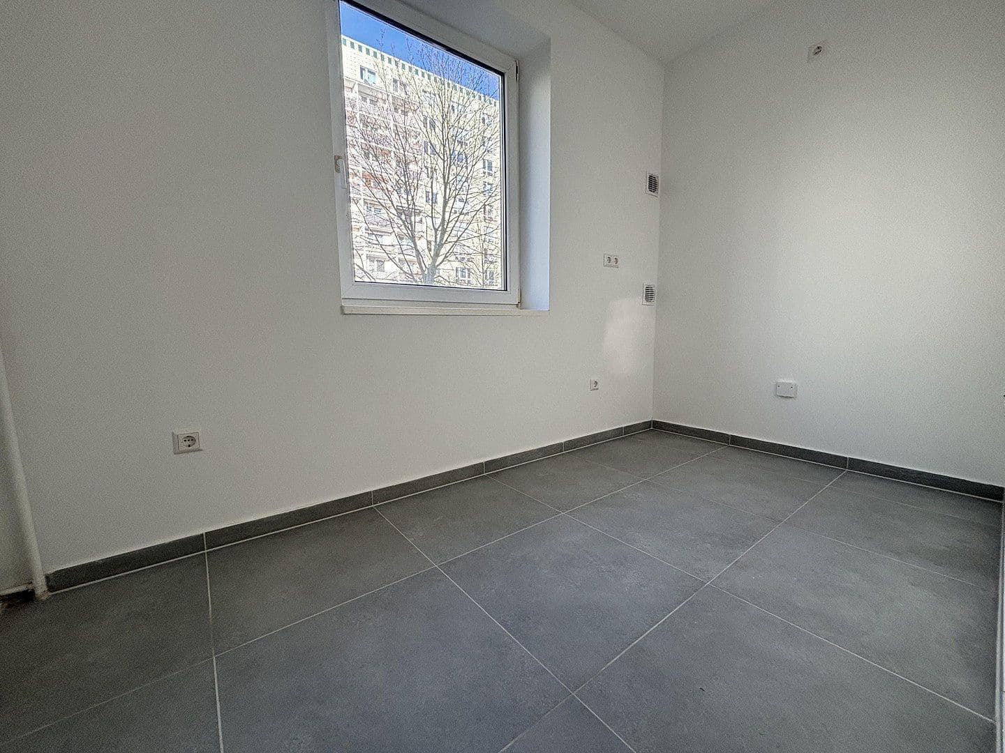 Predaj bytu 3-izbový 60 m², Weydemeyerstraße 17, Berlin, Berlín Predaj bytu 3-izbový 60 m², Weydemeyerstraße 17, Berlin, Berlín