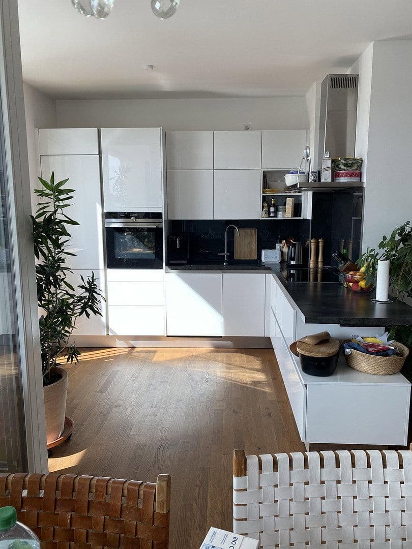 Predaj bytu 4-izbový 105 m², Pistoriusstr. 111, Berlin, Berlín Predaj bytu 4-izbový 105 m², Pistoriusstr. 111, Berlin, Berlín