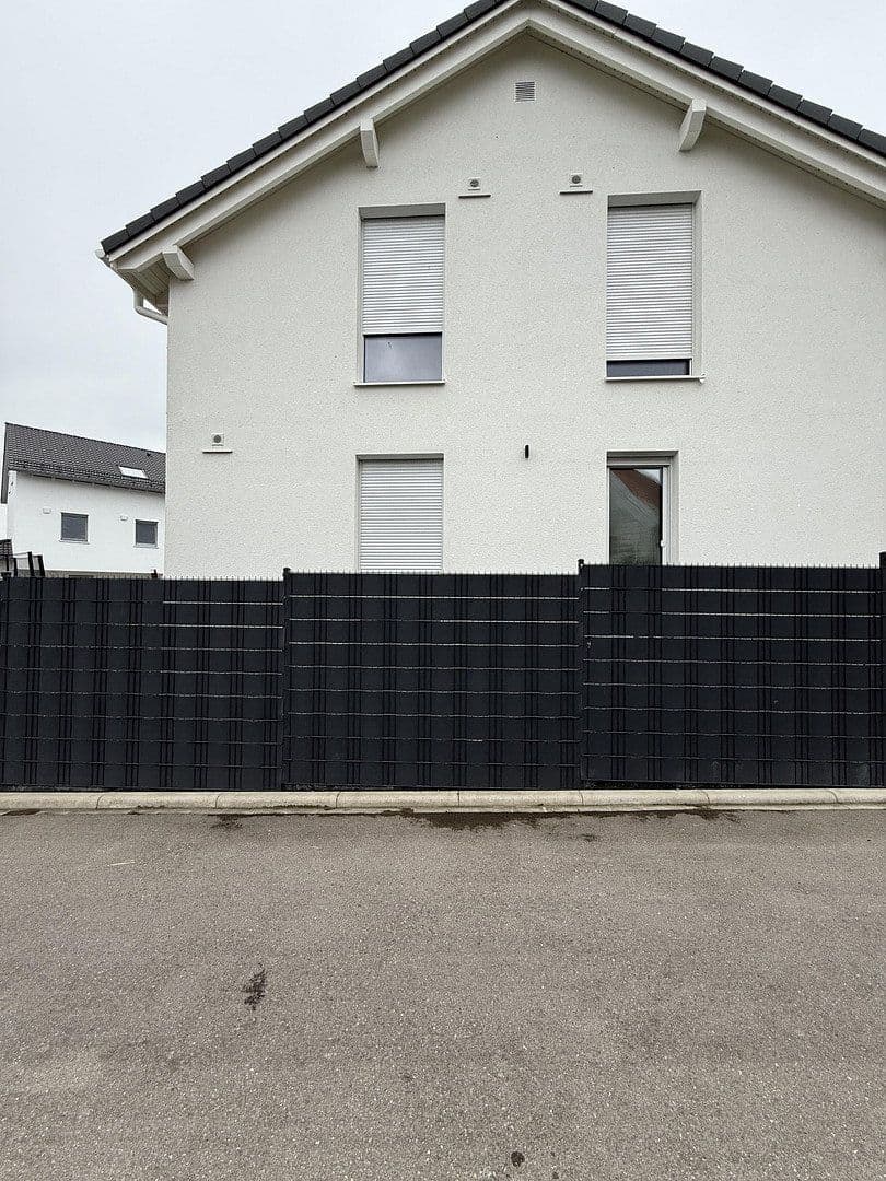 Predaj domu 150 m², pozemek 498 m², Illertissen, Bavorsko Predaj domu 150 m², pozemek 498 m², Illertissen, Bavorsko