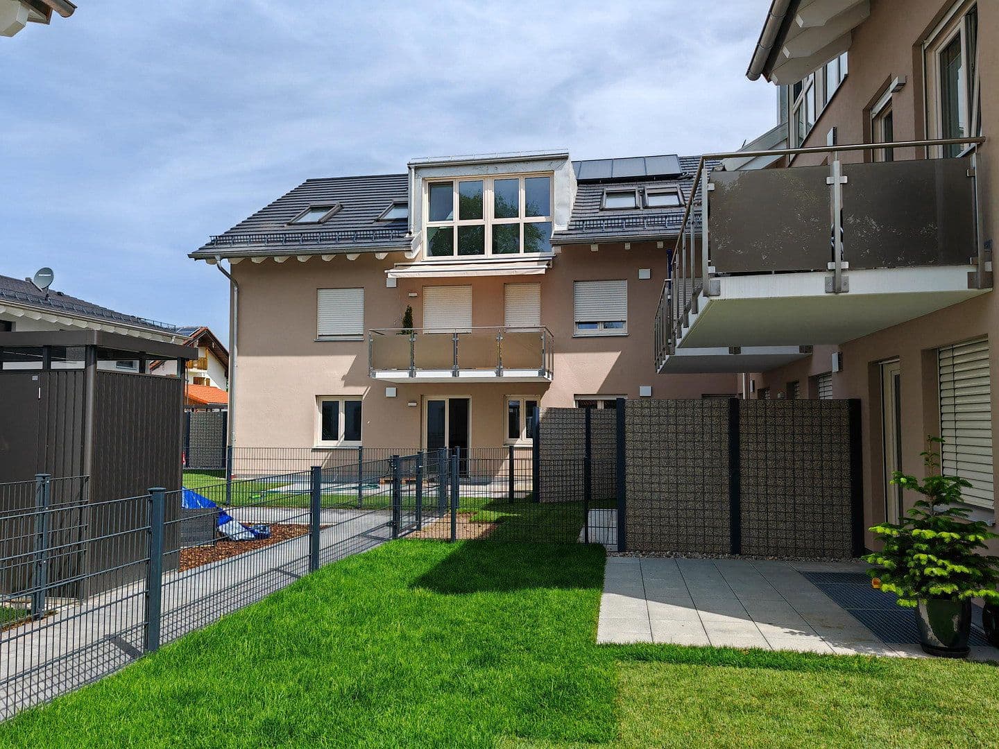 Predaj bytu 5-izbový 141 m², Brunnthal, Bavorsko Predaj bytu 5-izbový 141 m², Brunnthal, Bavorsko