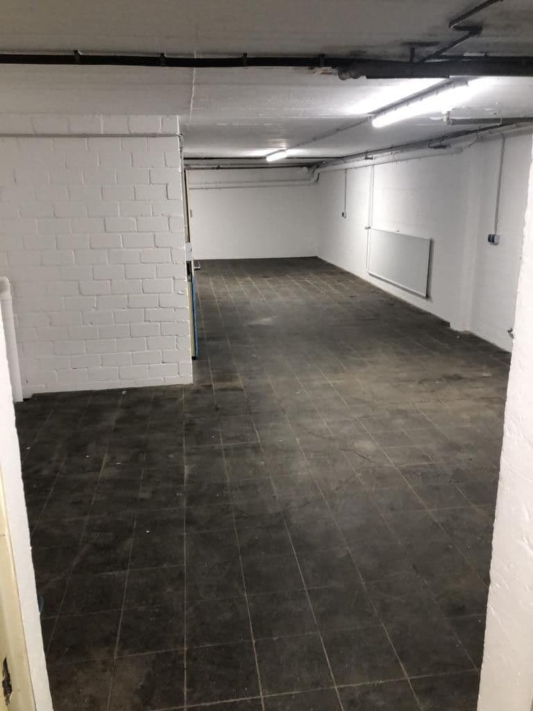 Predaj nebytového priestoru 701 m², Bürgermeister-Schmelzing-Str. 85-91, Kamp-Lintfort, Severné Porýnie - Westfálsko Predaj nebytového priestoru 701 m², Bürgermeister-Schmelzing-Str. 85-91, Kamp-Lintfort, Severné Porýnie - Westfálsko