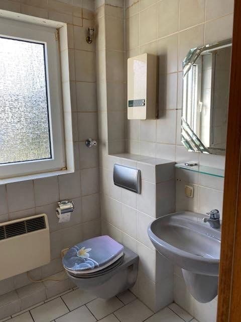 Predaj bytu 4-izbový 100 m², Fahrenberg 32a, Essen, Severné Porýnie - Westfálsko Predaj bytu 4-izbový 100 m², Fahrenberg 32a, Essen, Severné Porýnie - Westfálsko